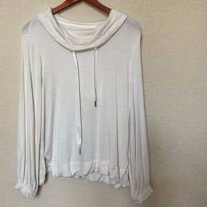 Women’s Lou & Grey cowl neck pullover
